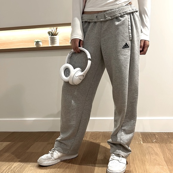 Sporty Adidas Grey Sweatpants - Picture 2 of 5